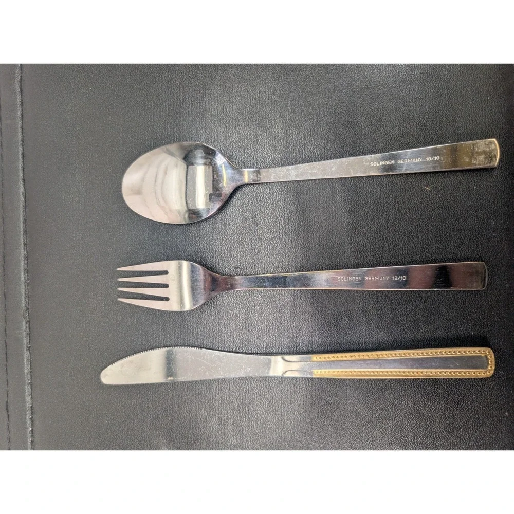 Solingen Germany 18/10 Stainless Gold Trim Flatware 66 Piece‎ Set with Case